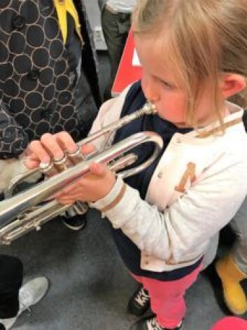 Kornettist i Grünerløkka skoles musikkorps. Foto: Elisabeth H. Todal Kornettist i Grünerløkka skoles musikkorps. Foto: Elisabeth H. Todal