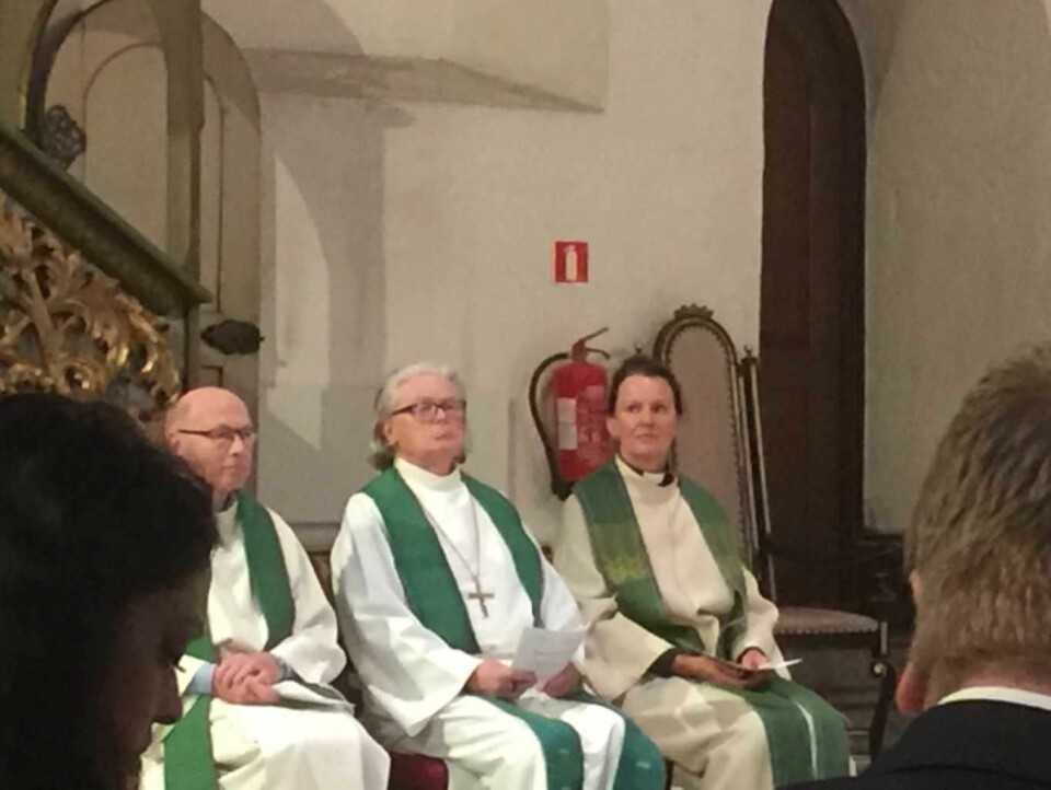 Biskop emeritus Tor B. Jørgensen i midten. Foto: Kjersti Opstad