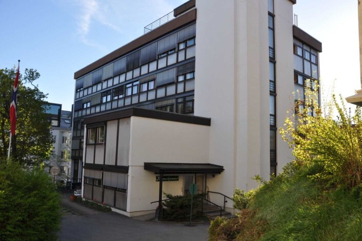 Frognerhjemmet tilfredstiller ikke Oslo kommunes krav til sykehjem. Blant annet mangler det bad og toalett direkte knyttet til hvert enkelt beboers rom. Foto: Arnsten Linstad Frognerhjemmet tilfredstiller ikke Oslo kommunes krav til sykehjem. Blant annet mangler det bad og toalett direkte knyttet til hvert enkelt beboers rom. Foto: Arnsten Linstad