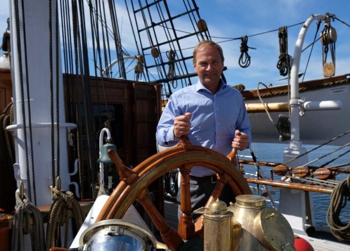 Direktør i stiftelsen "Christian Radich", Vidar Pederstad, ønsker med Windjammer-prosjektet å styre ungdom som har falt utenfor skole og utdanning inn på en ny kurs. Foto: Christian Boger Direktør i stiftelsen "Christian Radich", Vidar Pederstad, ønsker med Windjammer-prosjektet å styre ungdom som har falt utenfor skole og utdanning inn på en ny kurs. Foto: Christian Boger