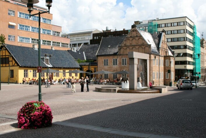Også Christiania Torv blir bilfritt fra 4. juni. Foto: David Hall / Wikimedia Commons Også Christiania Torv blir bilfritt fra 4. juni. Foto: David Hall / Wikimedia Commons
