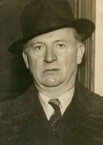 Før han ble forfatter, tjente Arthur Omre gode penger på spritsmugling. Foto: Oslo museum Før han ble forfatter, tjente Arthur Omre gode penger på spritsmugling. Foto: Oslo museum