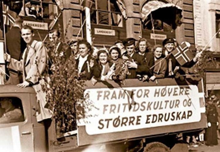Brennevinsforbudet var et hett politisk tema. Foto: Oslo museum Brennevinsforbudet var et hett politisk tema. Foto: Oslo museum
