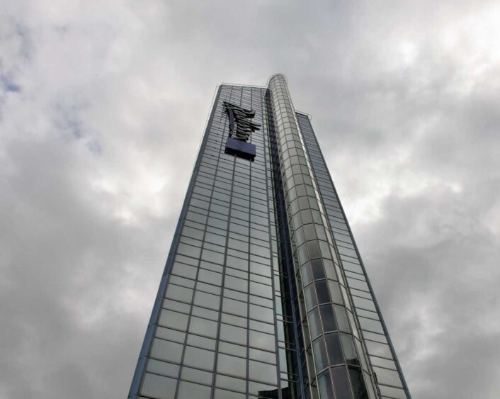 Oslo Plaza får lov til å strekke seg ytterligere tre etasjer mot himmelen, besluttet bystyret onsdag kveld. Foto: Arnsten Linstad Oslo Plaza får lov til å strekke seg ytterligere tre etasjer mot himmelen, besluttet bystyret onsdag kveld. Foto: Arnsten Linstad