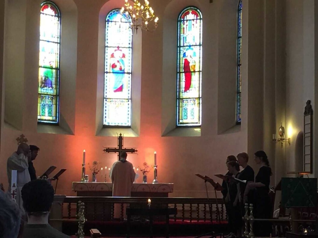 Gudstjeneste i Grønland kirke med vakker gregoriansk sang og kunstnerpreken. Foto; Kjersti Opstad Gudstjeneste i Grønland kirke med vakker gregoriansk sang og kunstnerpreken. Foto; Kjersti Opstad