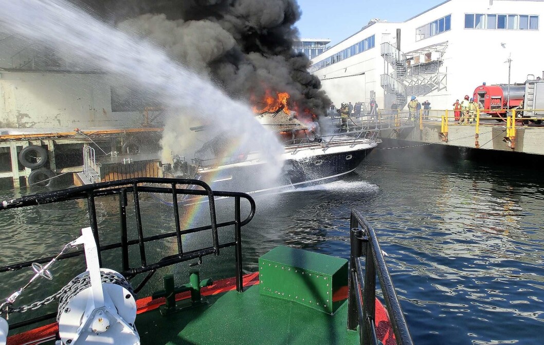 Det brenner stadig oftere i fritidsbåter i indre Oslofjord. Hittil i år har det vært 9 branntilløp ombord i fritidsbåter. Illustrasjonsfoto: Redningsselskapet Det brenner stadig oftere i fritidsbåter i indre Oslofjord. Hittil i år har det vært 9 branntilløp ombord i fritidsbåter. Illustrasjonsfoto: Redningsselskapet