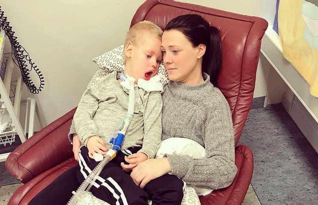 William (6) med mamma Elin. Foto: Privat William (6) med mamma Elin. Foto: Privat