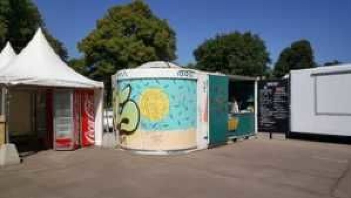 I tillegg til den vanlige serveringsdesken i St. Hanshaugen-parken, kommer det tre foodtrucks i følge firmaet back. Den ene satser på mat fra kullgrill, den andre på taco, og den tredje er en kaffebar i regi av personen bak nabolagskafeen Kaffegram i Stockfleths gate på Sagene. Foto: Tarjei Kidd Olsen I tillegg til den vanlige serveringsdesken i St. Hanshaugen-parken, kommer det tre foodtrucks i følge firmaet back. Den ene satser på mat fra kullgrill, den andre på taco, og den tredje er en kaffebar i regi av personen bak nabolagskafeen Kaffegram i Stockfleths gate på Sagene. Foto: Tarjei Kidd Olsen