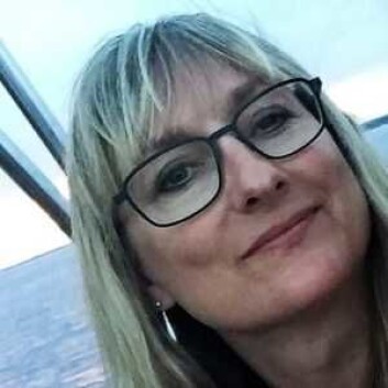 Hilde Helén Kjellstad var en de 51 engasjerte beboerne som sa nei takk til å fjerne støyskjermen. Foto: Privat Hilde Helén Kjellstad var en de 51 engasjerte beboerne som sa nei takk til å fjerne støyskjermen. Foto: Privat