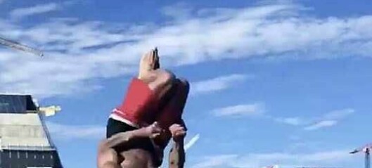 19-åringen Sofus lader opp til turn-EM med akrobatikk og bading på Sørenga