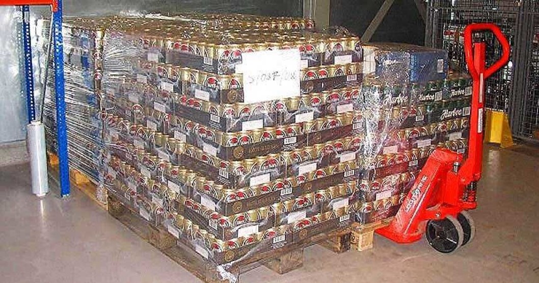 Skal det være en palle med øl? Ikke noe problem å skaffe seg alkohol i Olso, når det skal være. Foto: Skjermdump fra Facebook-gruppe Skal det være en palle med øl? Ikke noe problem å skaffe seg alkohol i Olso, når det skal være. Foto: Skjermdump fra Facebook-gruppe