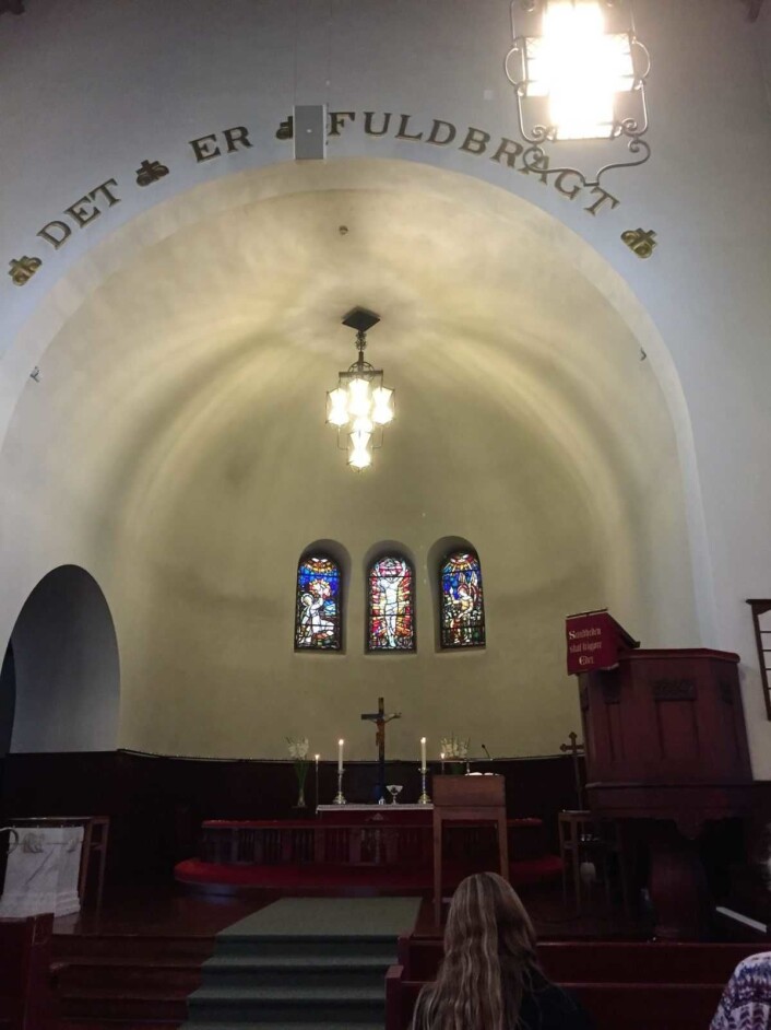 Lovisenberg kirke er en nyromansk, treskipet basilika i håndbanket teglstein med elementer av grefsensyenitt. Foto: Kjersti Opstad Lovisenberg kirke er en nyromansk, treskipet basilika i håndbanket teglstein med elementer av grefsensyenitt. Foto: Kjersti Opstad