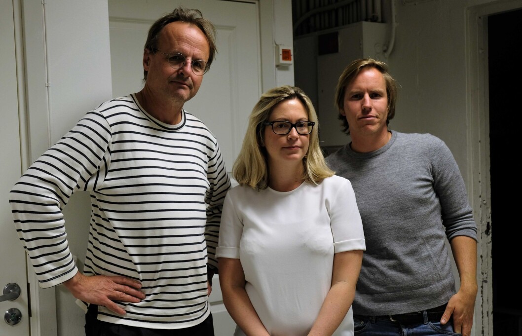 Naboene Håkon Wium Lie (t.v), Mirijam Abrahamsen og Gjermund Granlund vil kjempe mot Bane NORs utbyggingsplaner i Brynsbakken til siste ankemulighet er oppbrukt. Foto: Christian Boger Naboene Håkon Wium Lie (t.v), Mirijam Abrahamsen og Gjermund Granlund vil kjempe mot Bane NORs utbyggingsplaner i Brynsbakken til siste ankemulighet er oppbrukt. Foto: Christian Boger