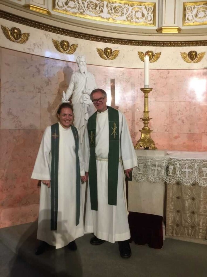 Studentprestene Halvor Berg Hovind og Camilla Oulie Eskildsen holdt høymesssen i Slottkapellet. Foto: Kjersti Opstad Studentprestene Halvor Berg Hovind og Camilla Oulie Eskildsen holdt høymesssen i Slottkapellet. Foto: Kjersti Opstad