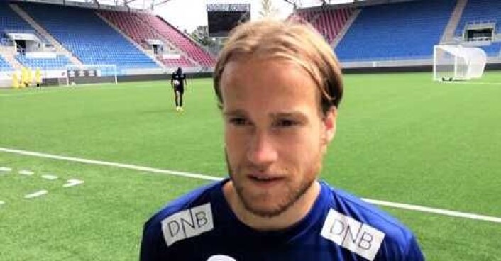 Bård Finne var igjen Vålerengas beste spiller. Men Klanens mest elskede bergenser måtte reise hjem uten poeng, tross målkjenning mot Odd i Skien. Foto: Arkiv Bård Finne var igjen Vålerengas beste spiller. Men Klanens mest elskede bergenser måtte reise hjem uten poeng, tross målkjenning mot Odd i Skien. Foto: Arkiv