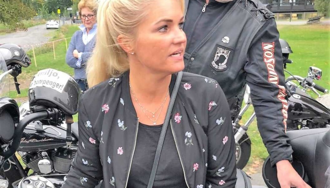 Cecilie Lyngby og aksjonen Ja til miljø, Nei til økte bompenger, mener bommene må være gratis under koronakrisen. Cecilie Lyngby og aksjonen Ja til miljø, Nei til økte bompenger, mener bommene må være gratis under koronakrisen.