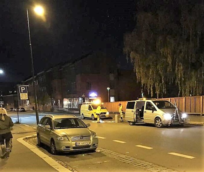 Enkelte strakstiltak som blant annet maling av fartsgrense i veibanen er allerede gjennomført i Strømsveien i løpet av den siste uka. Foto: Aksjon Strømsveien Enkelte strakstiltak som blant annet maling av fartsgrense i veibanen er allerede gjennomført i Strømsveien i løpet av den siste uka. Foto: Aksjon Strømsveien