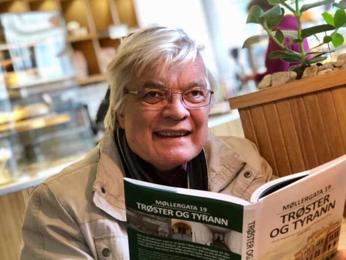 I "Møllergata 19 – trøster og tyrann" portretterer Jørn-Kr. Jørgensen en helt spesiell bygning i Oslos bybilde. Møllergata 19 var hovedpolitistasjon fra 1866 til 1978. Foto: Forlagshuset Vest I "Møllergata 19 – trøster og tyrann" portretterer Jørn-Kr. Jørgensen en helt spesiell bygning i Oslos bybilde. Møllergata 19 var hovedpolitistasjon fra 1866 til 1978. Foto: Forlagshuset Vest
