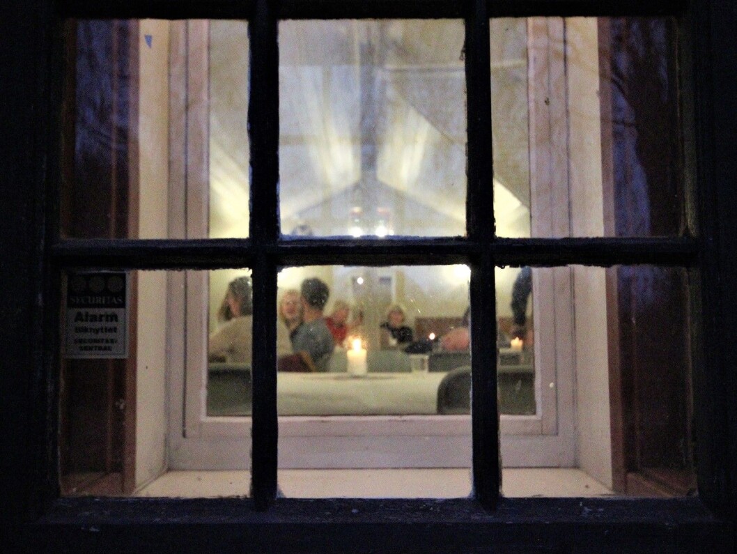 Når skumringen kom krypende ble det nesten julestemning i Bjørnehuset på St.Hanshaugen. Foto: André Kjernsli Når skumringen kom krypende ble det nesten julestemning i Bjørnehuset på St.Hanshaugen. Foto: André Kjernsli