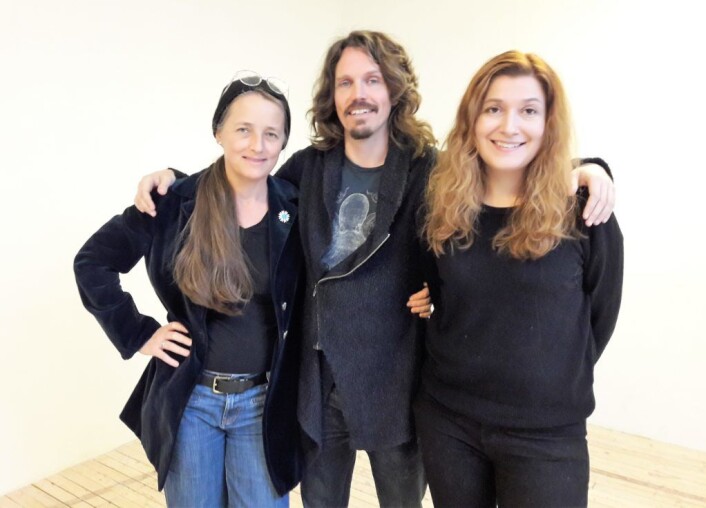 Alicja Ziolko (t.v), Torgrim Mellum Stene og Vera Holte i Torshovloftets prøvesal. Der laget Holte sin forestilling "Tida tok meg i handa". Foto: Anders Høilund Alicja Ziolko (t.v), Torgrim Mellum Stene og Vera Holte i Torshovloftets prøvesal. Der laget Holte sin forestilling "Tida tok meg i handa". Foto: Anders Høilund