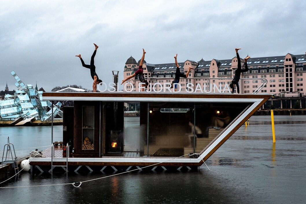 Oslo Fjord Sauna er offisielt åpnet. Her fra tjuvåpningen på søndag. Foto: Erik Holland Haukebø Oslo Fjord Sauna er offisielt åpnet. Her fra tjuvåpningen på søndag. Foto: Erik Holland Haukebø