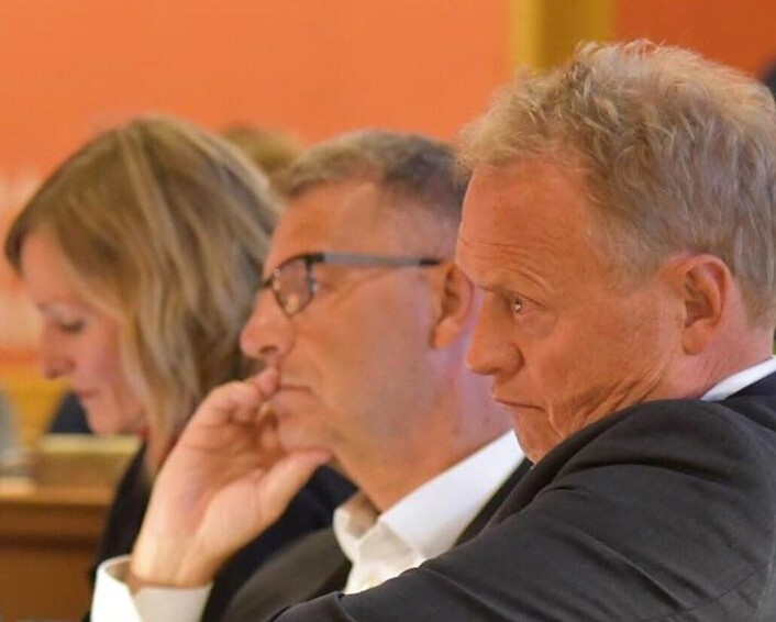 Byrådsleder Raymond Johansen (Ap) sammen med finansbyråd Robert Steen (Ap) og kunnskapsbyråd Inga Marte Thorkildsen (SV) i bystyresalen. Foto: Per-Trygve Hoff Byrådsleder Raymond Johansen (Ap) sammen med finansbyråd Robert Steen (Ap) og kunnskapsbyråd Inga Marte Thorkildsen (SV) i bystyresalen. Foto: Per-Trygve Hoff