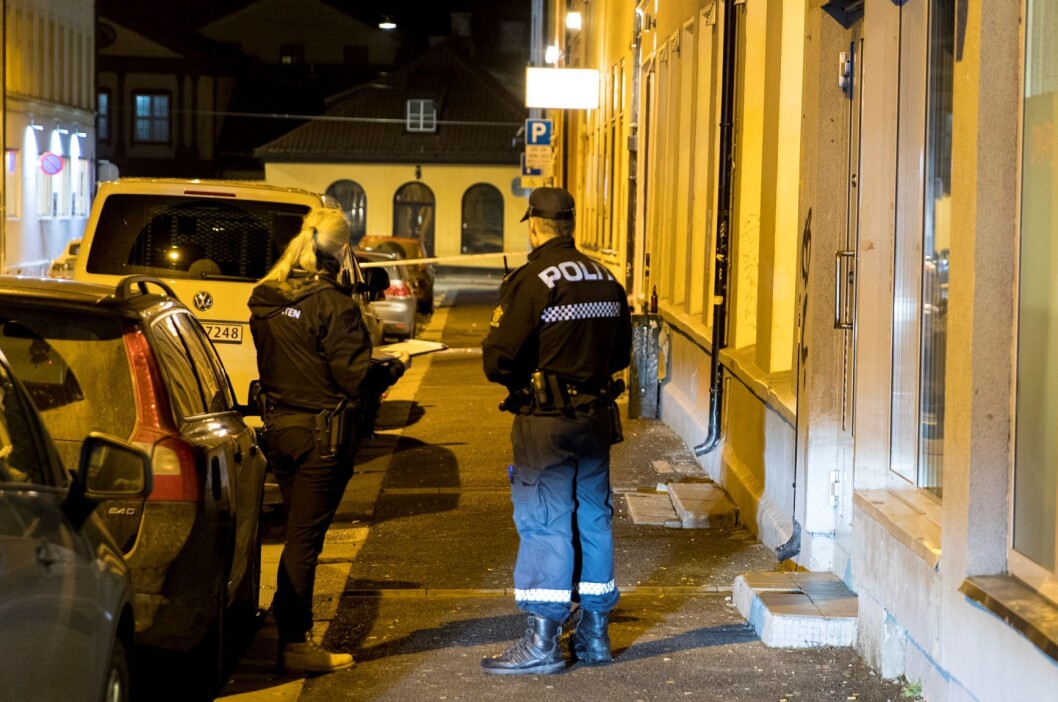 Politiet vet fremdeles ikke hvem som knivstakk mannen i 20-årene i Osterhaus gate. Foto: Vidar Ruud / NTB scanpix Politiet vet fremdeles ikke hvem som knivstakk mannen i 20-årene i Osterhaus gate. Foto: Vidar Ruud / NTB scanpix