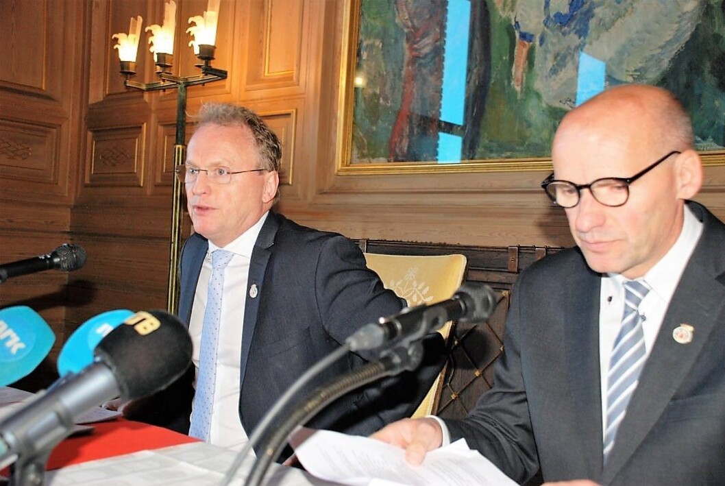 Gleden var stor i byrådet da byrådsleder Raymond Johansen og daværende byråd for næring og eierskap offentliggjorde nyheten om at Hafslund kjøper finske Fortum. Nå kommer saken opp for Oslo tingrett. Arkivfoto: Arnsten Linstad / VårtOslo Gleden var stor i byrådet da byrådsleder Raymond Johansen og daværende byråd for næring og eierskap offentliggjorde nyheten om at Hafslund kjøper finske Fortum. Nå kommer saken opp for Oslo tingrett. Arkivfoto: Arnsten Linstad / VårtOslo