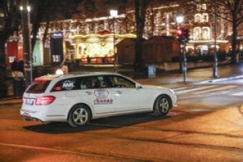 En drosje fra Nedre Romerike Taxi kjører i Oslos gater. Foto: Terje Bendiksby / NTB scanpix En drosje fra Nedre Romerike Taxi kjører i Oslos gater. Foto: Terje Bendiksby / NTB scanpix