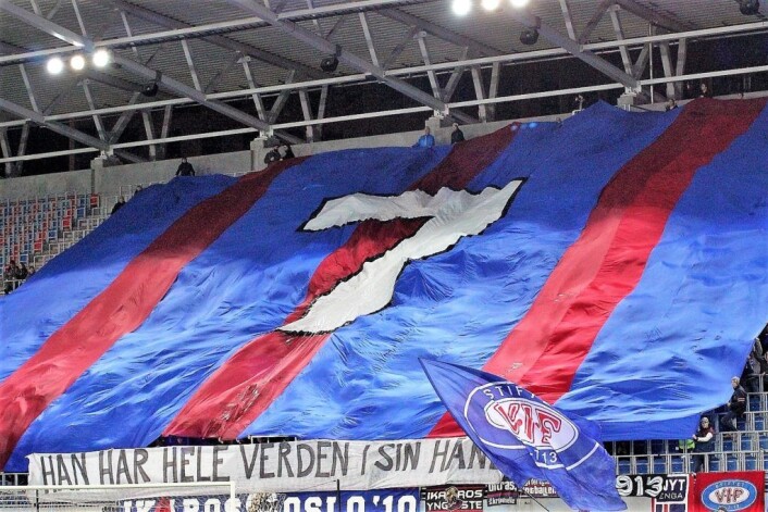 Vålerengas trofaste supporterskare Klanen har lenge vært sultefora på topplasseringer. Neste år kan saken kanskje bli en annen. Foto. André Kjernsli Vålerengas trofaste supporterskare Klanen har lenge vært sultefora på topplasseringer. Neste år kan saken kanskje bli en annen. Foto. André Kjernsli
