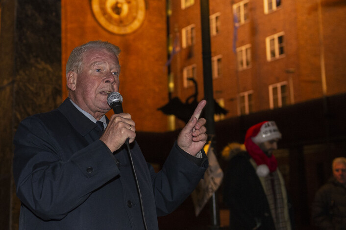 Carl I. Hagens budskap under markeringen var populært. Foto: Morten Lauveng Jørgensen Carl I. Hagens budskap under markeringen var populært. Foto: Morten Lauveng Jørgensen