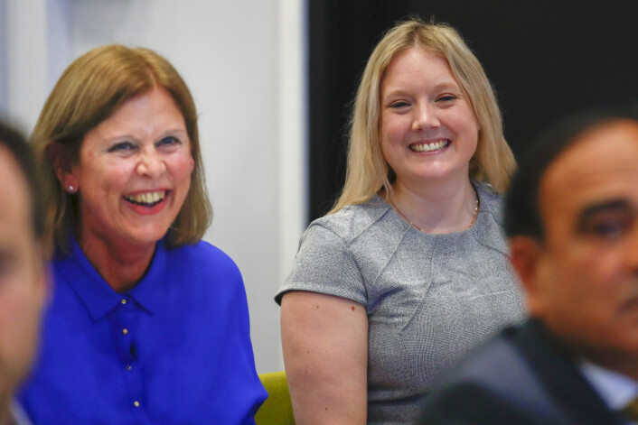 Aina Stenersen (th) fikk flest stemmer på Oslo Frps nominasjonsmøte mandag og topper dermed lista foran neste års valg. Camilla Wilhelmsen (tv) er valgt inn som 2. kandidat på nominasjonslista.<br />Foto: Heiko Junge / NTB Scanpix Aina Stenersen (th) fikk flest stemmer på Oslo Frps nominasjonsmøte mandag og topper dermed lista foran neste års valg. Camilla Wilhelmsen (tv) er valgt inn som 2. kandidat på nominasjonslista.<br />Foto: Heiko Junge / NTB Scanpix