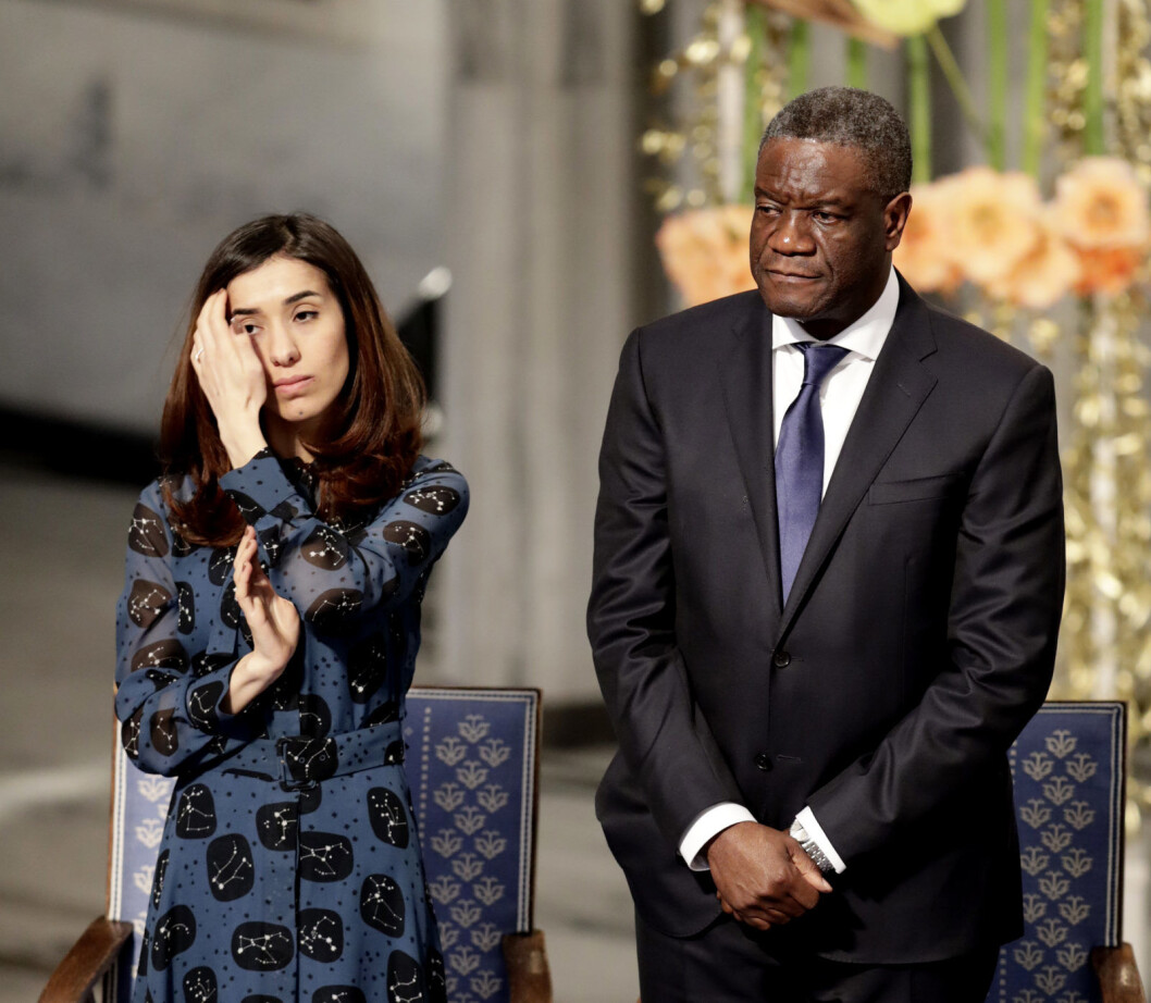 Nadia Murad og Denis Mukwege ble feiret med egen gudstjeneste i Trefoldighetskirken dagen før de mottok Nobels fredspris i Oslo rådhus mandag. Murad fra Irak og Mukwege fra Kongo tildeles Nobels fredspris for sin kamp mot seksualisert vold brukt som våpen i krig og væpnede konflikter. Foto: Berit Roald / NTB scanpix Nadia Murad og Denis Mukwege ble feiret med egen gudstjeneste i Trefoldighetskirken dagen før de mottok Nobels fredspris i Oslo rådhus mandag. Murad fra Irak og Mukwege fra Kongo tildeles Nobels fredspris for sin kamp mot seksualisert vold brukt som våpen i krig og væpnede konflikter. Foto: Berit Roald / NTB scanpix