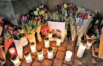 Norsk-marokkanere arrangerte markering utenfor Domkirken i solidaritet og medfølelse med drepte kvinner