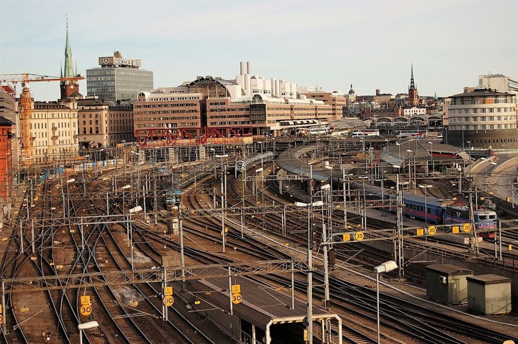 Med hurtigtog fra Oslo vil passasjerene ankomme her ved Stockholms sentralstasjon i hjertet av den svenske hovedstaden etter under tre timers reise. Foto: Jim / Flickr Med hurtigtog fra Oslo vil passasjerene ankomme her ved Stockholms sentralstasjon i hjertet av den svenske hovedstaden etter under tre timers reise. Foto: Jim / Flickr