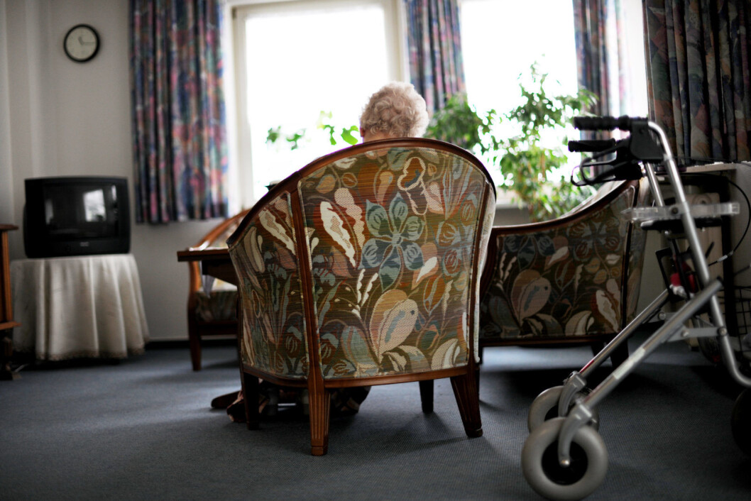 � Opp gjennom historien har sykehjem over hele landet blitt bygget og utviklet med utgangspunkt i stavelsen syke – og ikke med stavelsen hjem, skriver eldrebyråd Tone Tellevik Dahl (Ap). Foto: Frank May / NTB scanpix
� Opp gjennom historien har sykehjem over hele landet blitt bygget og utviklet med utgangspunkt i stavelsen syke – og ikke med stavelsen hjem, skriver eldrebyråd Tone Tellevik Dahl (Ap). Foto: Frank May / NTB scanpix