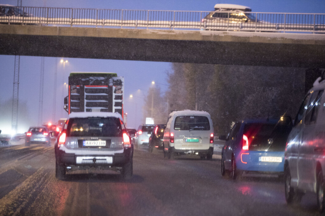 – Skal alt vi gjør bli overvåket? Jeg er skeptisk til GPS-overvåking av bilister.
Foto: Terje Pedersen / NTB scanpix – Skal alt vi gjør bli overvåket? Jeg er skeptisk til GPS-overvåking av bilister.
Foto: Terje Pedersen / NTB scanpix