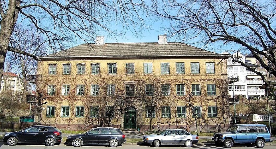 – Som vanlig skyver bilfolket antatt svake grupper, som barnefamilier og skrøpelige eldre foran seg. Foto: Jan-Tore Egge / Wikimedia Commons – Som vanlig skyver bilfolket antatt svake grupper, som barnefamilier og skrøpelige eldre foran seg. Foto: Jan-Tore Egge / Wikimedia Commons