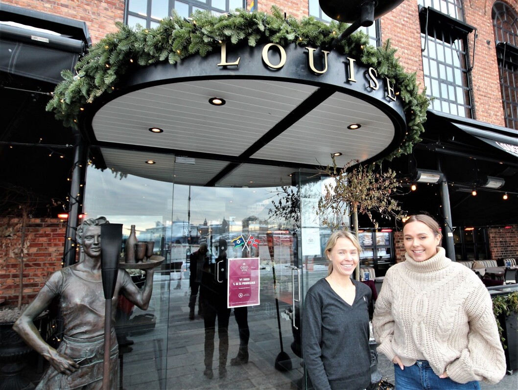 Velkjente Louise restaurant og bar blir pimpet opp og skal forvandles til et utested som kan holde folkelivet i gang på Aker Brygge langt utover kvelden og natta, håper markedssjef Marthe Kristiansen (tv) og Charlotte Tilseth. Foto: André Kjernsli Velkjente Louise restaurant og bar blir pimpet opp og skal forvandles til et utested som kan holde folkelivet i gang på Aker Brygge langt utover kvelden og natta, håper markedssjef Marthe Kristiansen (tv) og Charlotte Tilseth. Foto: André Kjernsli