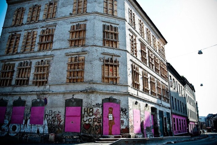 Byrådet vil nå la utbygger Urbanium rive den verneverdige hjørnegården i Hausmanns gate 42. Foto: Ann Bækken / flickr Byrådet vil nå la utbygger Urbanium rive den verneverdige hjørnegården i Hausmanns gate 42. Foto: Ann Bækken / flickr