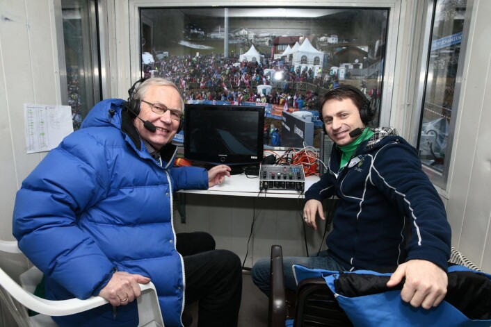 Espen Bredesen fikk mange år som ekspertkommentator sammen med NRKs Arne Scheie da hoppskiene ble lagt på hylla. Foto: Stian Lysberg Solum / NTB scanpix Espen Bredesen fikk mange år som ekspertkommentator sammen med NRKs Arne Scheie da hoppskiene ble lagt på hylla. Foto: Stian Lysberg Solum / NTB scanpix