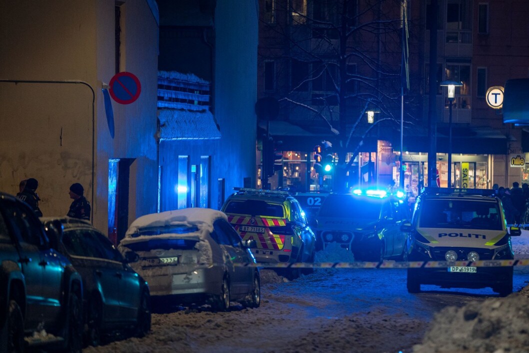 To personer er pågrepet etter knivstikkingen på Grønland. Flere personer mistenkes for å være involvert. Illustrasjonsfoto: Heiko Junge / NTB scanpix To personer er pågrepet etter knivstikkingen på Grønland. Flere personer mistenkes for å være involvert. Illustrasjonsfoto: Heiko Junge / NTB scanpix
