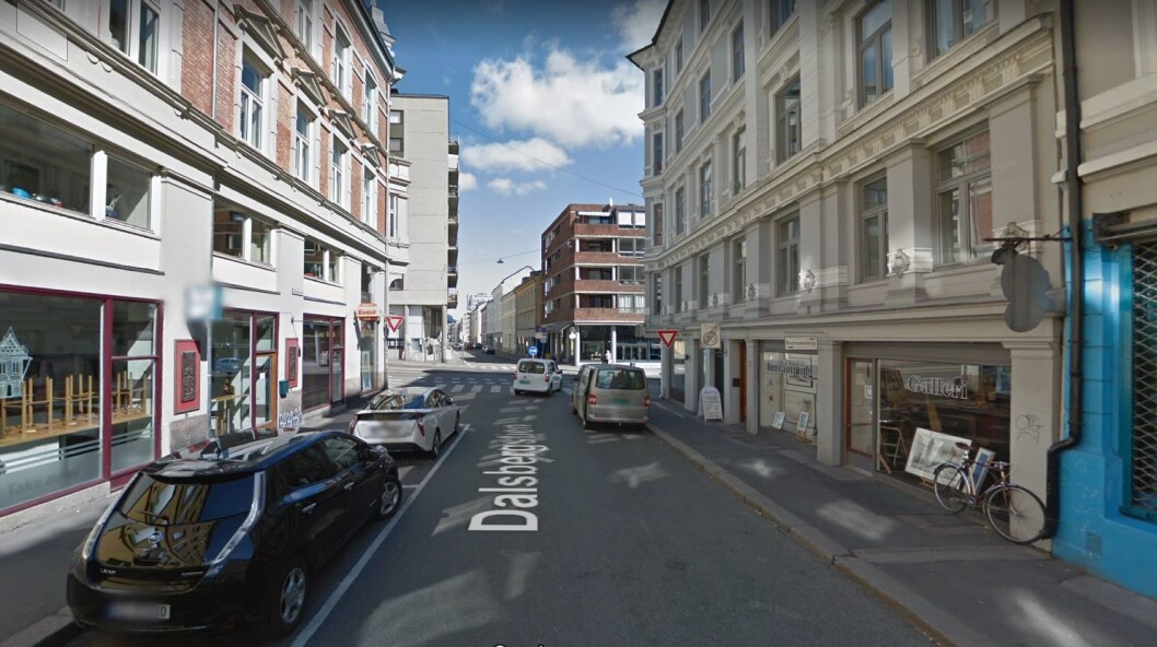 Det var her i Dalsbergstien to menn ranet en person med luftpistol. Foto: Google maps Det var her i Dalsbergstien to menn ranet en person med luftpistol. Foto: Google maps