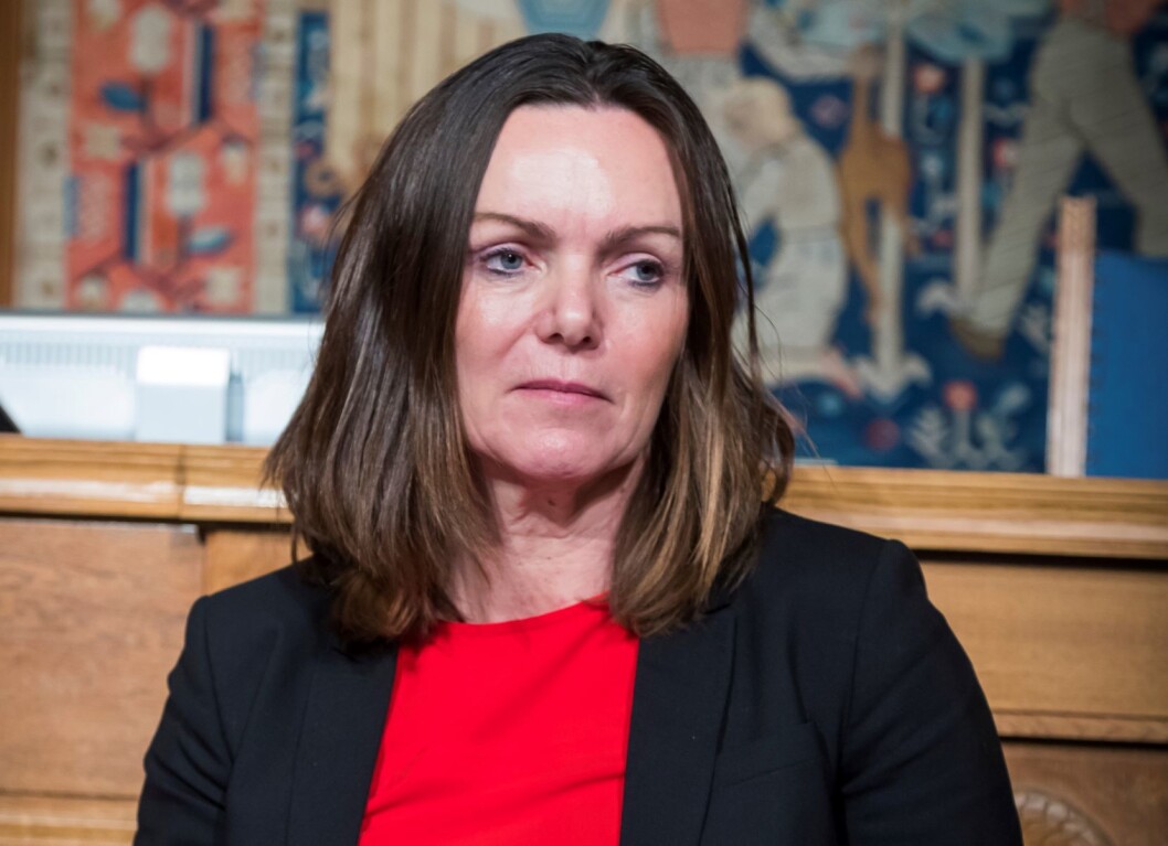 – Totalbildet er at vi har hatt en praksis utenfor regelverket både hva gjelder fast ansettelse i stillinger, bruk av beordringer og det å engasjere midlertidig, sier styreleder Kari Andreassen i Omsorgsbygg. Foto: Heiko Junge / NTB scanpix – Totalbildet er at vi har hatt en praksis utenfor regelverket både hva gjelder fast ansettelse i stillinger, bruk av beordringer og det å engasjere midlertidig, sier styreleder Kari Andreassen i Omsorgsbygg. Foto: Heiko Junge / NTB scanpix