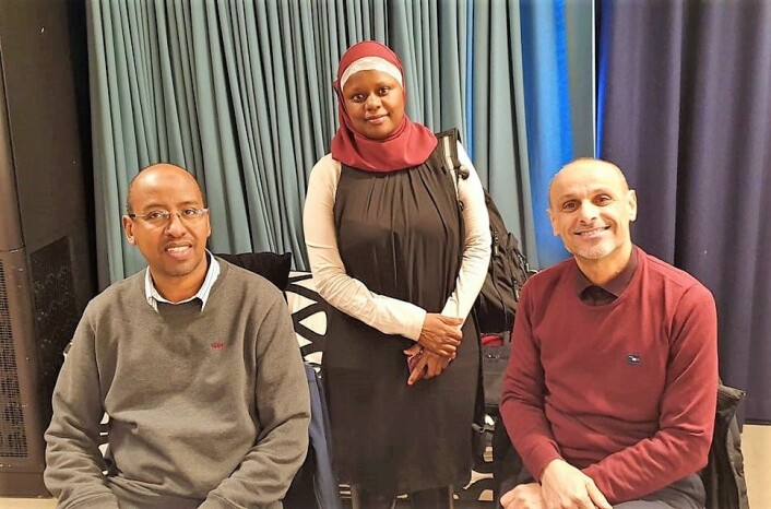 Hakim Ismail; forstander i Tawfiiq Islamsk Senter, Faridah S. Nabaggala og Djamel Selhia; daglig leder i Rabita, Det Islamske Forbundet. – Funksjonsnedsettelse er ikke Guds straff, sier Selhia. Foto: Bjørn Lecomte Hakim Ismail; forstander i Tawfiiq Islamsk Senter, Faridah S. Nabaggala og Djamel Selhia; daglig leder i Rabita, Det Islamske Forbundet. – Funksjonsnedsettelse er ikke Guds straff, sier Selhia. Foto: Bjørn Lecomte
