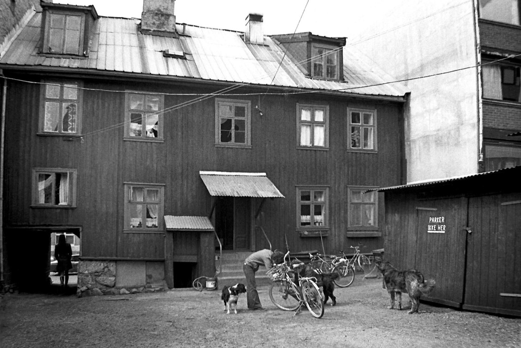 Når var det disse storesøstrene satte ned foten og bestemte seg for at de slett ikke ville bli som mødrene sine? Foto: Tommy Amundsen Når var det disse storesøstrene satte ned foten og bestemte seg for at de slett ikke ville bli som mødrene sine? Foto: Tommy Amundsen