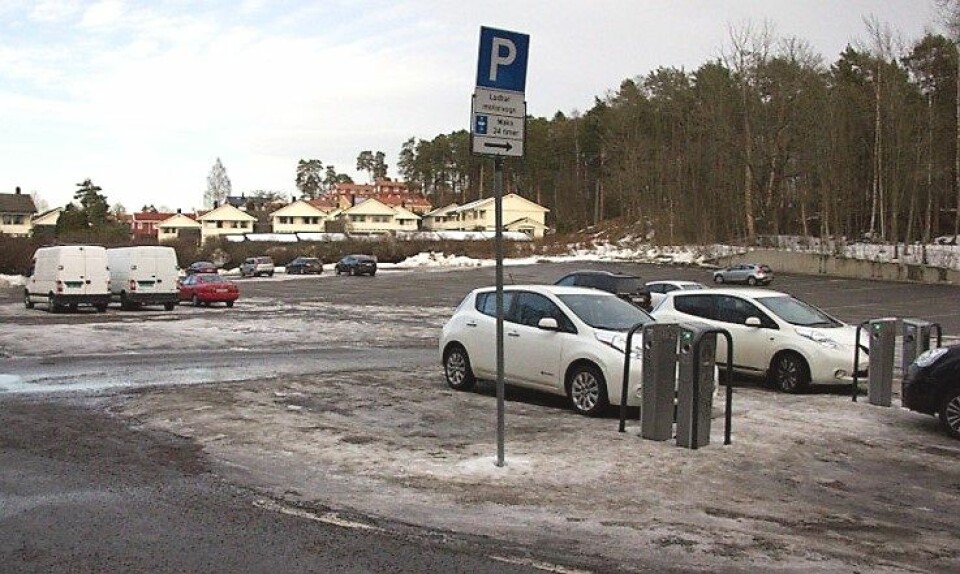 Den ene av dagens to parkeringsplasser på Huk vil etter vedtaket i bystyret bli halvert i størrelse. Foto: Hans Magnus Borge