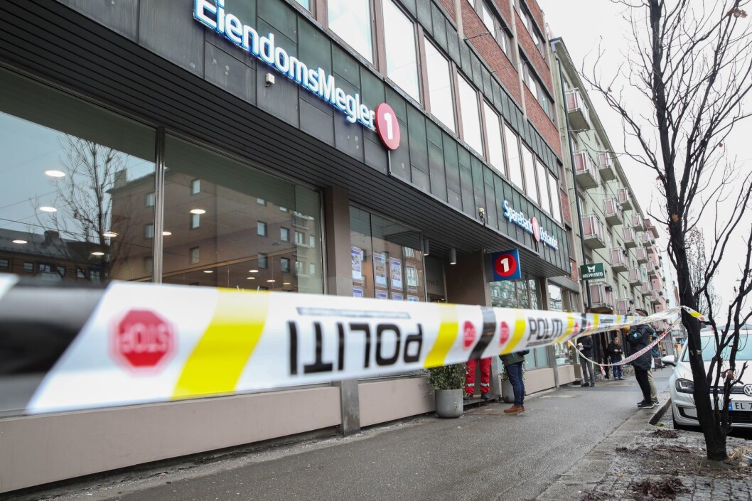 En raner slo mandag formiddag til mot en bank i Majorstuveien i Oslo. Den antatte gjerningsmannen, som er i 50-årene, er pågrepet. Foto: Vidar Ruud / NTB scanpix En raner slo mandag formiddag til mot en bank i Majorstuveien i Oslo. Den antatte gjerningsmannen, som er i 50-årene, er pågrepet. Foto: Vidar Ruud / NTB scanpix