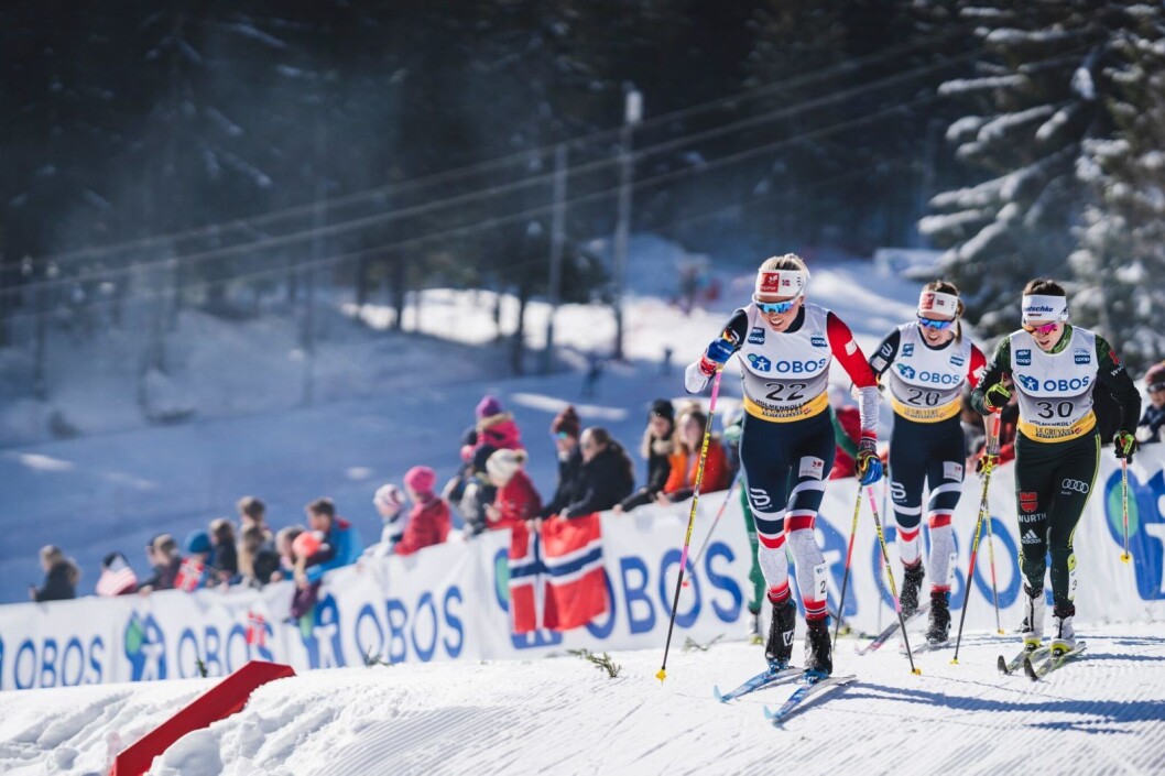� Det er god stemning og cirka 10.000 publikummere i og rundt Holmenkollen-arrangementet i dag, opplyser politiet. Foto: Christian Haukeli � Det er god stemning og cirka 10.000 publikummere i og rundt Holmenkollen-arrangementet i dag, opplyser politiet. Foto: Christian Haukeli