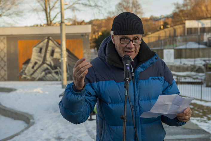 Olaf Svorstøl og Rødt vil legge fram krav om at skoleveien for barna på Gamlebyen skole må bli tryggere. Foto: Morten Lauveng Jørgensen Olaf Svorstøl og Rødt vil legge fram krav om at skoleveien for barna på Gamlebyen skole må bli tryggere. Foto: Morten Lauveng Jørgensen